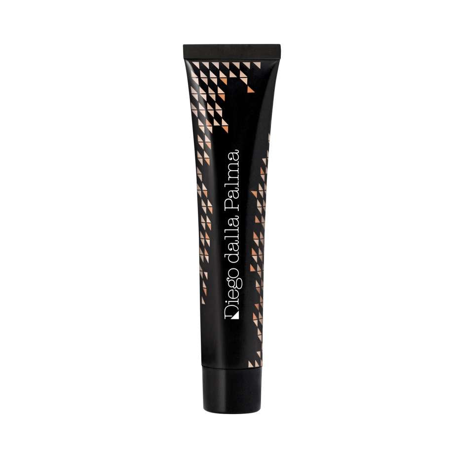 CAMOUFLAGE CORRECTOR - CONCEALING FOUNDATION BODY AND FACE